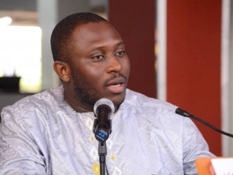 Diffusion de fausses nouvelles : six mois requis contre le chroniqueur Bachir Fofana