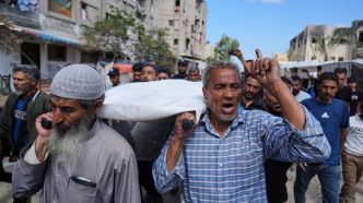 GHF : « Nous ne nous arrêterons pas », affirme le chef du programme d'aide soutenu par Israël. Des soldats israéliens confirment avoir reçu l'ordre de tirer sur des Palestiniens près des [...]