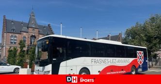 Un bus qui véhicule l'image de Frasnes-lez-Anvaing