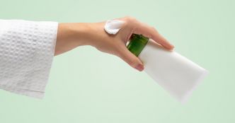 Rappel produit : ce lait démaquillant vendu chez Carrefour ne doit plus être utilisé