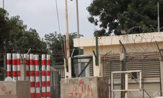 «Il était grand temps que les colons quittent notre pays» : au Sénégal, la France rend les clés de la station militaire de Rufisque