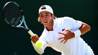 Arthur Cazaux est-il en couple ? Le prodige du tennis sème le doute avec ses apparitions récentes
