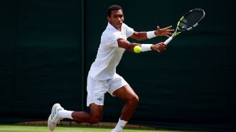Auger-Aliassime se fait montrer la porte de sortie