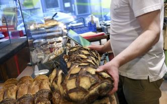 Les boulangers et les fleuristes autorisés par le Sénat à faire travailler leurs salariés le 1er-Mai
