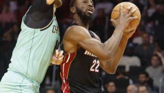 Après Deandre Ayton, les Lakers vont-ils récupérer Andrew Wiggins ?