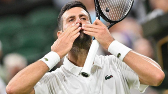 Wimbledon: Djokovic au troisième tour...sans forcer