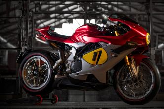 MV Agusta Superveloce 1000 Ago : l'hommage ultime à Giacomo Agostini