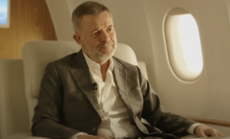 "La tronche de travers" : ce sérieux problème de santé auquel Eric Naulleau a été confronté