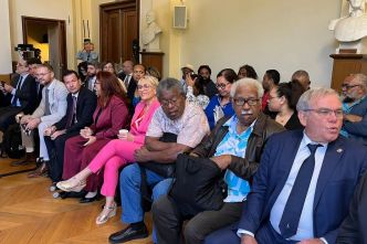 L'économie aussi est au cœur des discussions calédoniennes à Paris
