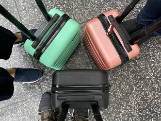 Les compagnies membres de l’A4E adoptent la taille garantie pour les « articles personnels » des bagages de cabine