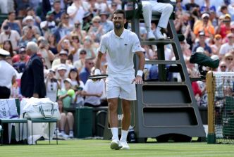 « Je vais célébrer chaque victoire comme ça ! », Djokovic explique sa nouvelle célébration à Wimbledon
