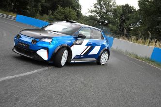 Avec cette bombinette électrique, Alpine passe son A290 en mode rallye écologique