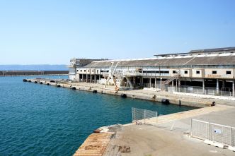 En images | Dans les coulisses de la halle du J0 sur le port de Marseille