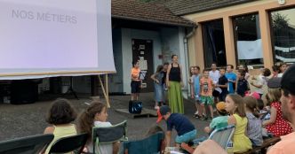 Vosges. Rupt-sur-Moselle : la cour de l'école de Saulx transformée en salle de cinéma de plein air