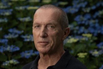 Le chanteur Miossec revient sur scène : "Je me suis débrouillé pour ne pas être une vedette”