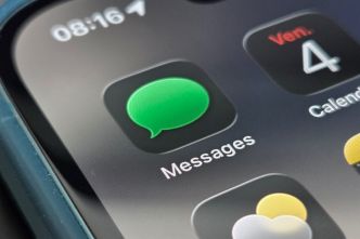 iOS 26 : l'iPhone va enfin pouvoir bloquer les messages et SMS indésirables