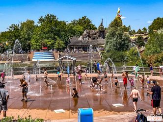 L'Été Gaulois au Parc Astérix 2025 : nocturnes festives et attractions rafraîchissantes