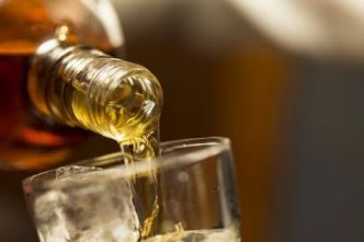 L'OMS lance une nouvelle offensive pour lutter contre l'alcool, le tabac et le sucre d'ici 2035