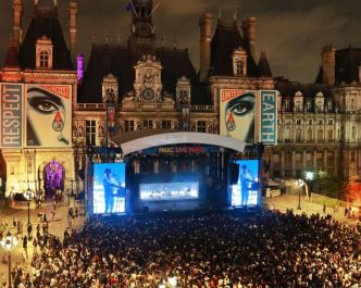 Un peu de love et de tendresse pour la deuxième soirée du Fnac Live