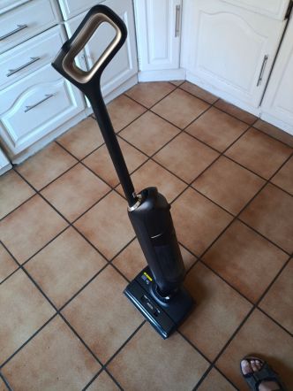 Mon test de l’aspirateur laveur MOVA M10 – un des meilleurs autour  de 300€