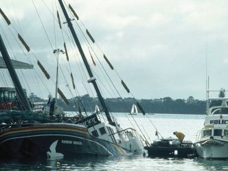 10 juillet 1985 : Rainbow Warrior, quand les services secrets français coulent un navire de Greenpeace