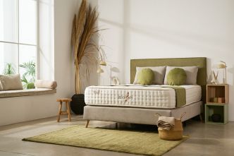 Le lit coffre : l'astuce intelligente pour une chambre qui respire enfin