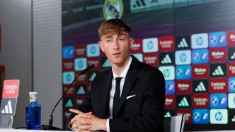 Le père de Dean Huijsen se moque du Barça et de l'Atlético de Madrid