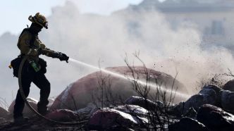 La Californie confrontée à son plus gros incendie de l'année : plus de 200 km ravagés en 24 heures