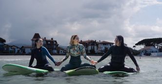La surf thérapie, le pouvoir de l'océan et de la glisse au service de la santé mentale