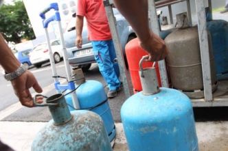 Le prix de la bouteille de gaz est plafonné à 18 euros jusqu'au 31 décembre à La Réunion