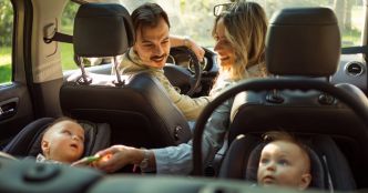 2 enfants sur 3 sont en danger sur la route des vacances, on vous dit pourquoi