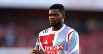 Thomas Partey, ancien footballeur d'Arsenal, inculpé pour viols au Royaume-Uni