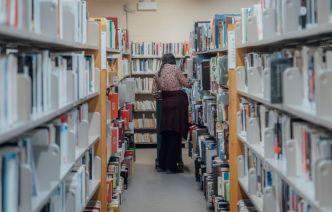 La bibliothèque Le Prévost renommée Caroline-Dawson
