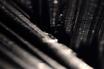 Millau | « Soulages, un pas de côté », rencontre entre l'artiste et le photographe Christophe Hazemann, du 5 juillet au 28 septembre
