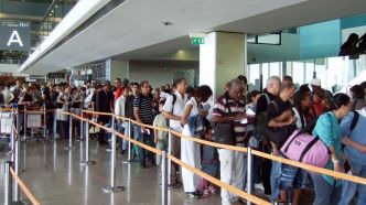 Billet d'avion, hébergement... avec la grève des contrôleurs, que pouvez-vous vraiment vous faire rembourser?