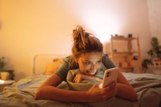 Amoureux de son chatbot, avocat artificiel... L'IA fait-elle dérailler les humains ?