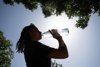 Canicule : 13 départements toujours en vigilance orange samedi