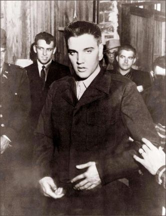 L'éphéméride du 5 juillet : en 1954, Elvis Presley enregistre son premier tube « That's all right »