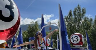 Rioz. « C'est aussi la course pour nous », raconte Elisa Guibourg, hôtesse sur la caravane publicitaire du Tour de France