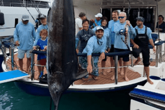 Concours international de pêche au gros "Blue Marlin", un bateau tahitien crée la surprise