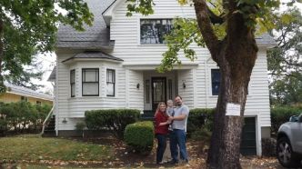Un couple fan de Twilight rachète la maison de Bella pour la louer, ils gagnent aujourd'hui 135 000 euros par an