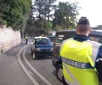Collision frontale, gros bouchons, curieux sur la voie ferrée... Que s'est-il passé vendredi soir dans la plaine du Var près de Nice?