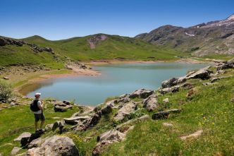 Pyrénées-Atlantiques : 3 idées de randonnée vers des lacs de montagne (dont un en Espagne)