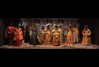 Les expos de l'été :  l'univers flamboyant et baroque de Christian Lacroix à Moulins