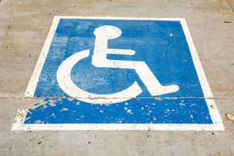 Handicap en Martinique : entre réalités culturelles, avancées sociales et défis structurels