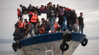 Des gendarmes percent un zodiac de migrants, Londres salue un « durcissement » français