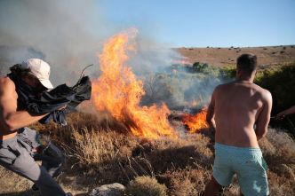 En Turquie, l'incendie près d'Izmir fait un troisième mort