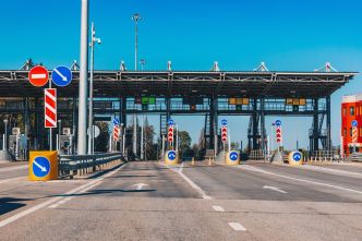 Autoroutes sans péages : comment éviter les amendes cet été ?