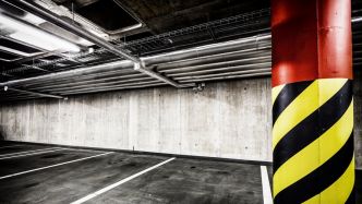 Une macabre découverte alors qu'ils étaient venus taguer les murs : un groupe de jeune découvre des ossements humains dans un parking souterrain