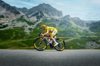Tour de France : échappée folle dans l'enfer du cyclisme professionnel en six documentaires